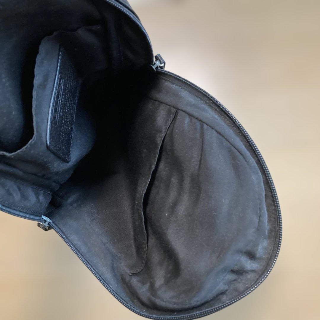 コーチ　黒 レザー ボディバッグ