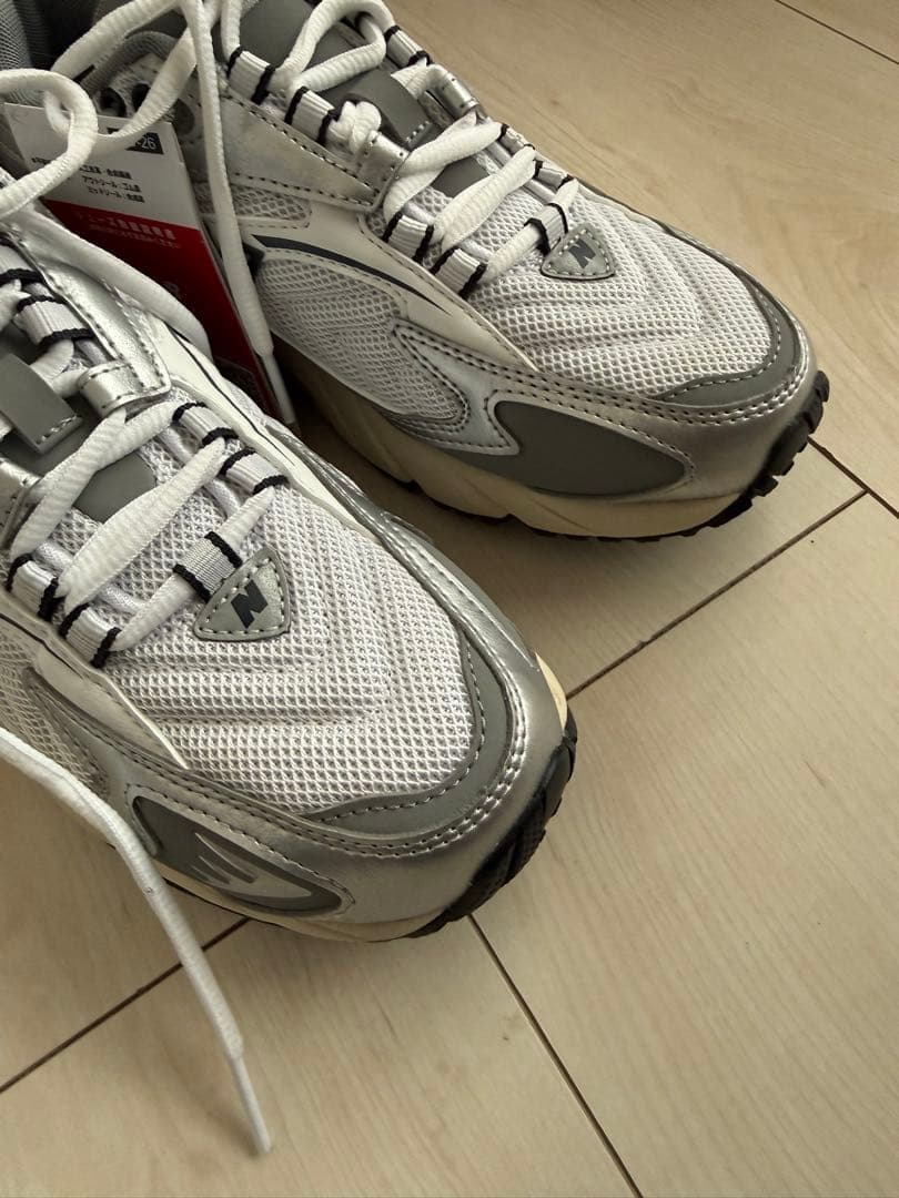 新品未使用品　ニューバランス　725 24.5cm