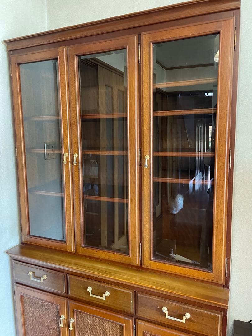 マルニ地中海シリーズ　高級食器棚　サイドボード　アンティーク家具