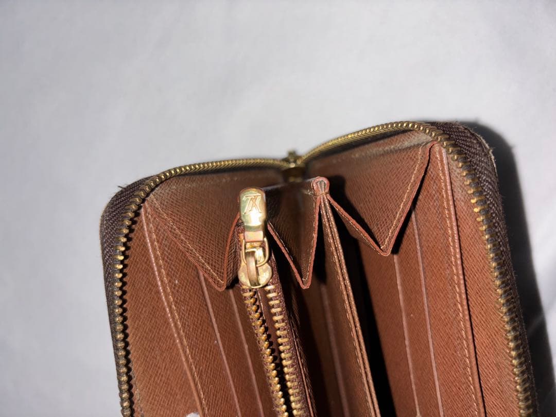 LOUIS VUITTON 長財布 ルイヴィトン ジッピーウォレット モノグラム