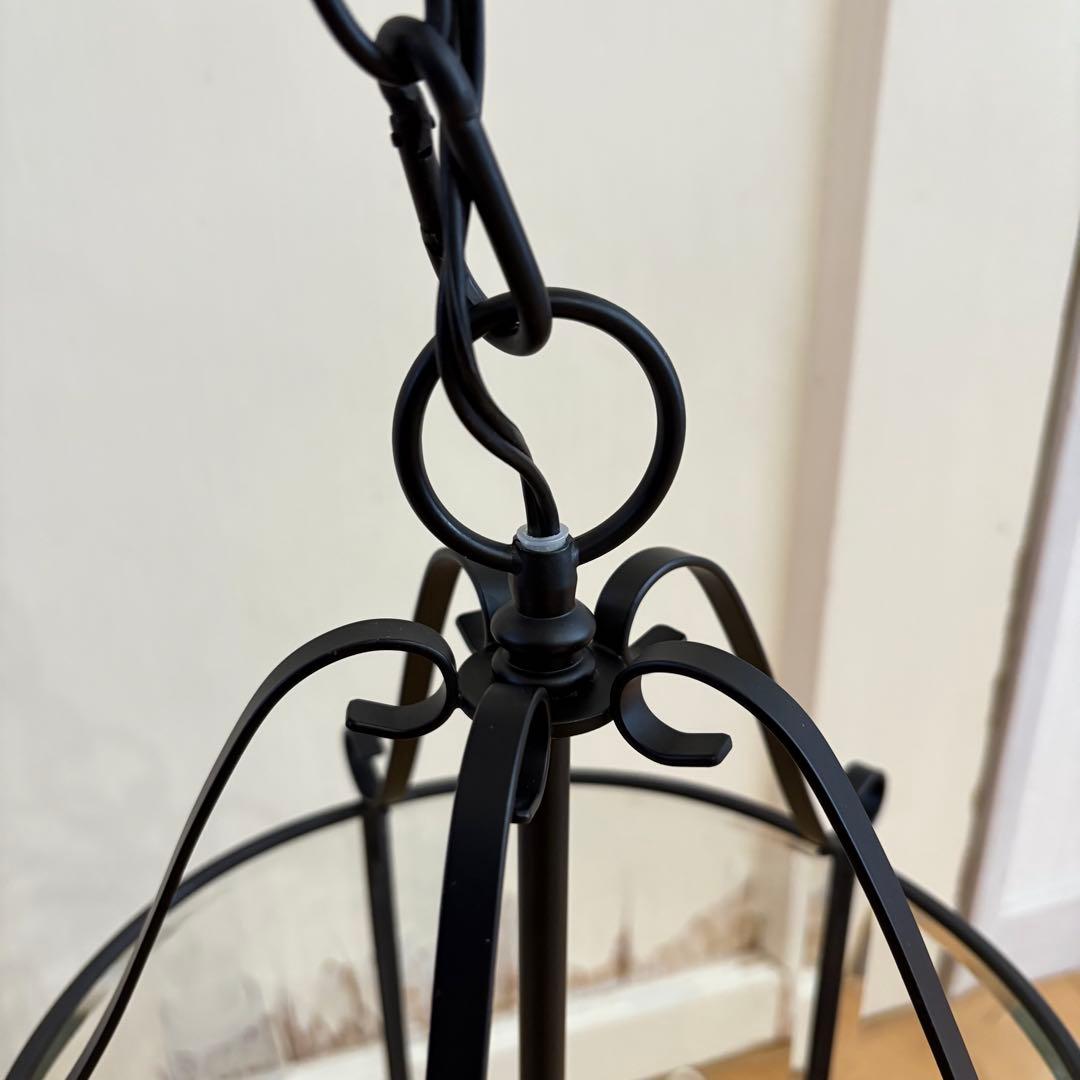 ☆ディクラッセ☆トルド　3灯　アールデコ　シャンデリア　アイアン　ガラス