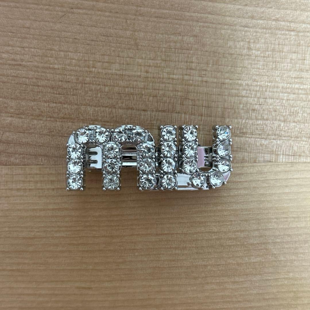 MIUMIU クリスタル ヘアピン ヘアアクセサリー