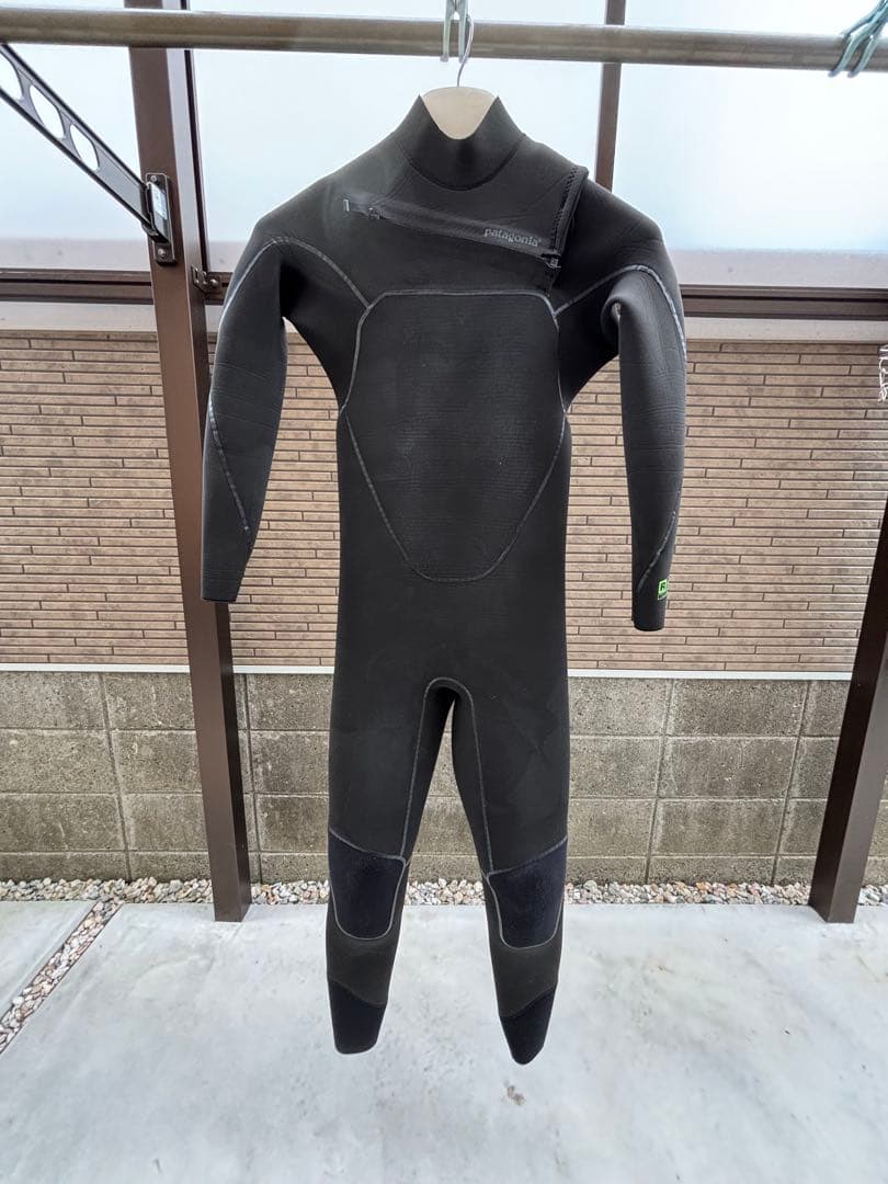 Patagonia ウェットスーツ ブラック　Mサイズkugennu