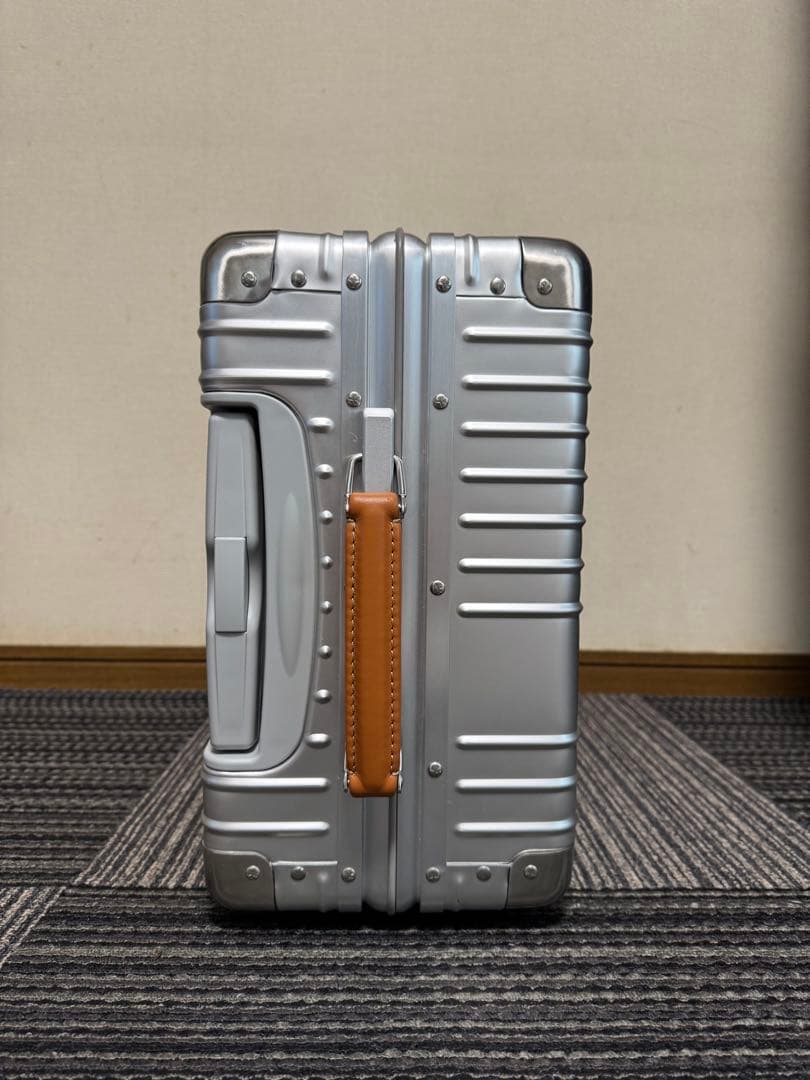 イノベーターinnovator ステアリングシルバー INV1811 36L