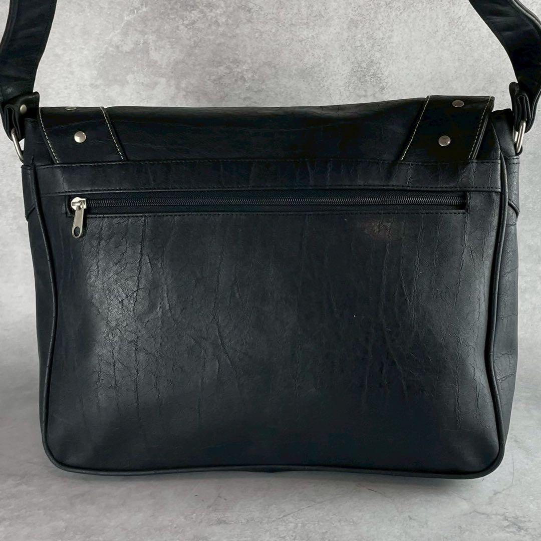 希少✨Harley Davidson ショルダーバッグ レザー ロゴ金具 黒