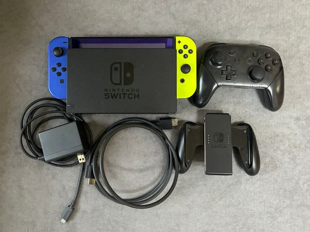 switch 限定カラー　プロコン