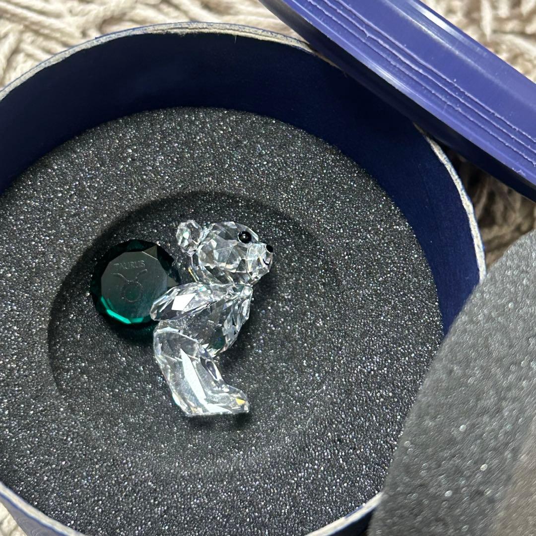 スワロフスキー クリスベア 星座 おうし座 フィギュリン 置物 エメラルド