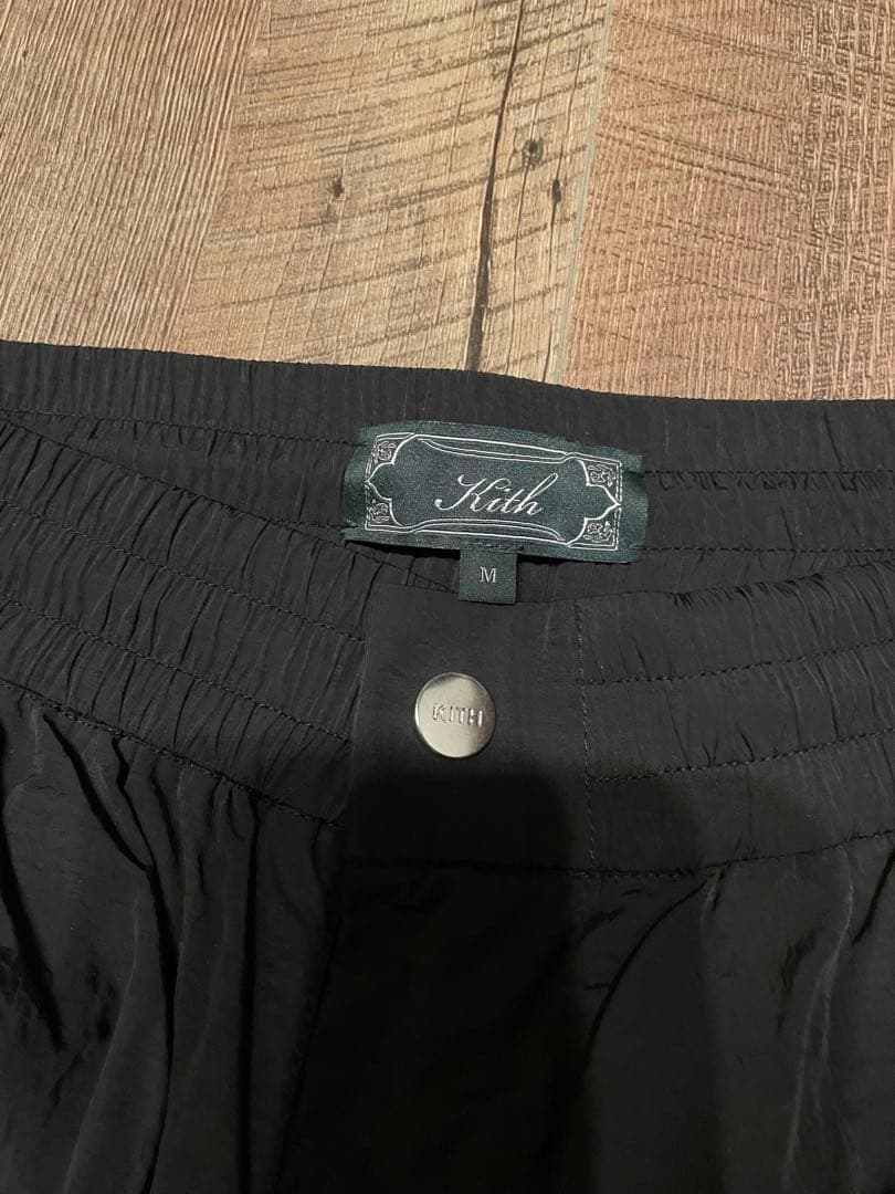 KITH ナイロンパンツ ブラック L 美品