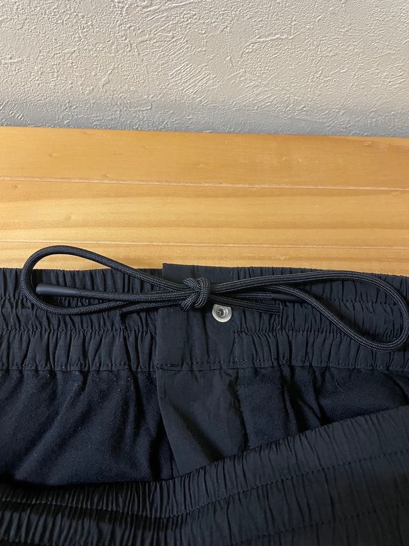 KITH ナイロンパンツ ブラック L 美品