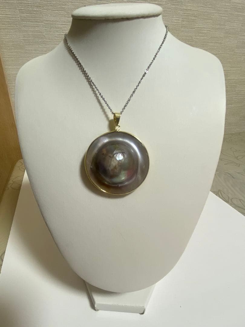 マベパールネックレス　巨大真珠　新品　送料無料