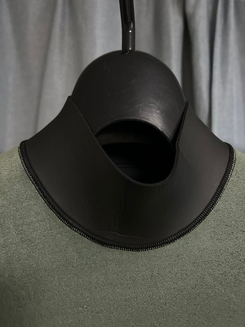 【美品】Quiksilver タッパー ブラック