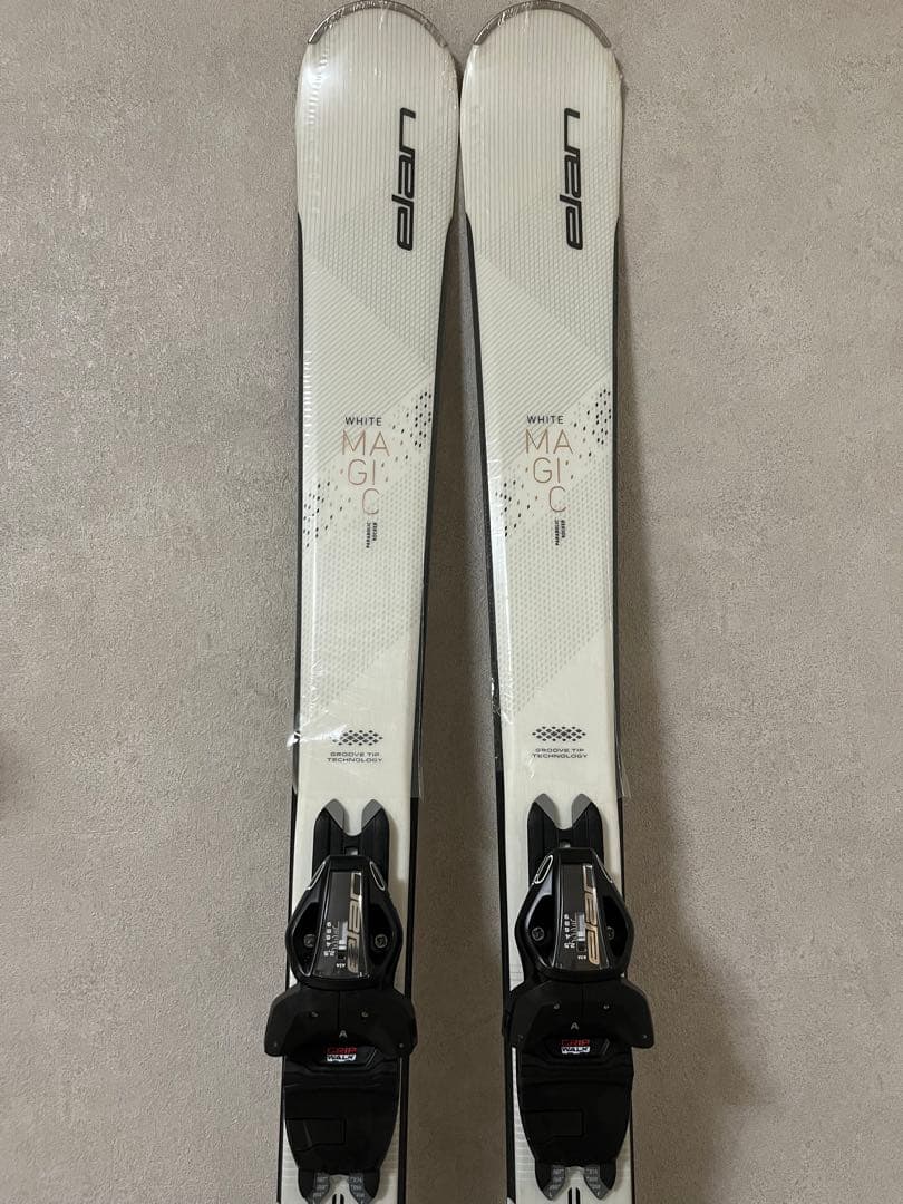 【新品　未使用】エラン　ELAN White Magic LS 152cm