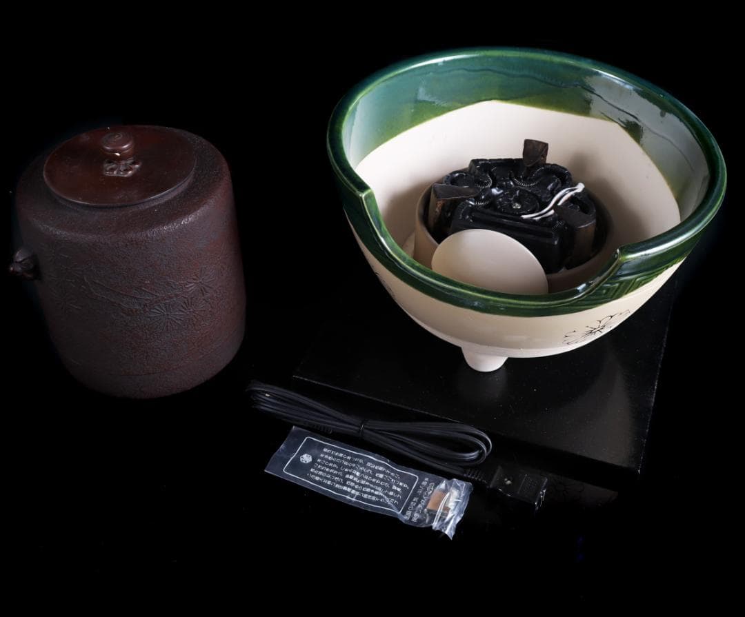 V*a様 茶道具 釜師 大國藤兵衛 松紋 筒釜 野々田商店 風炉型電熱器 織部