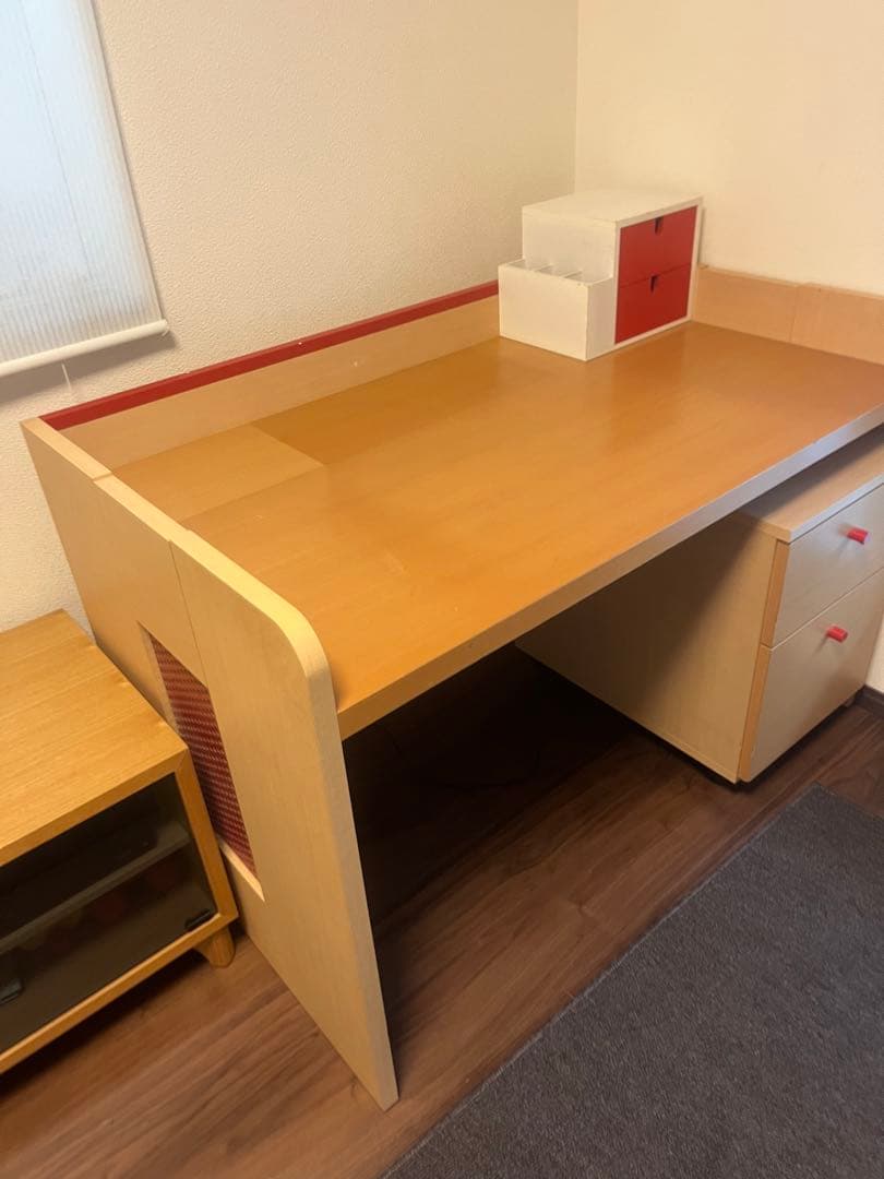 アクタスの勉強机