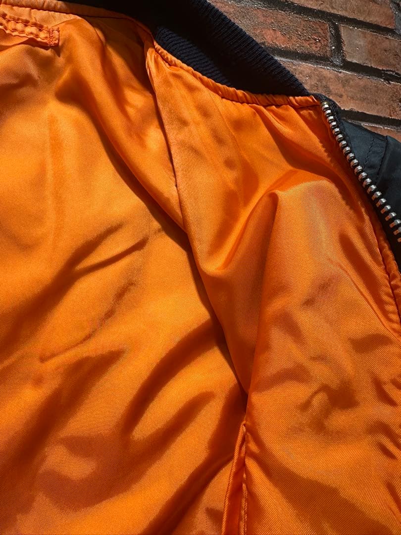 週末限定値下げALPHA 90s USA MA-1 L ネイビー