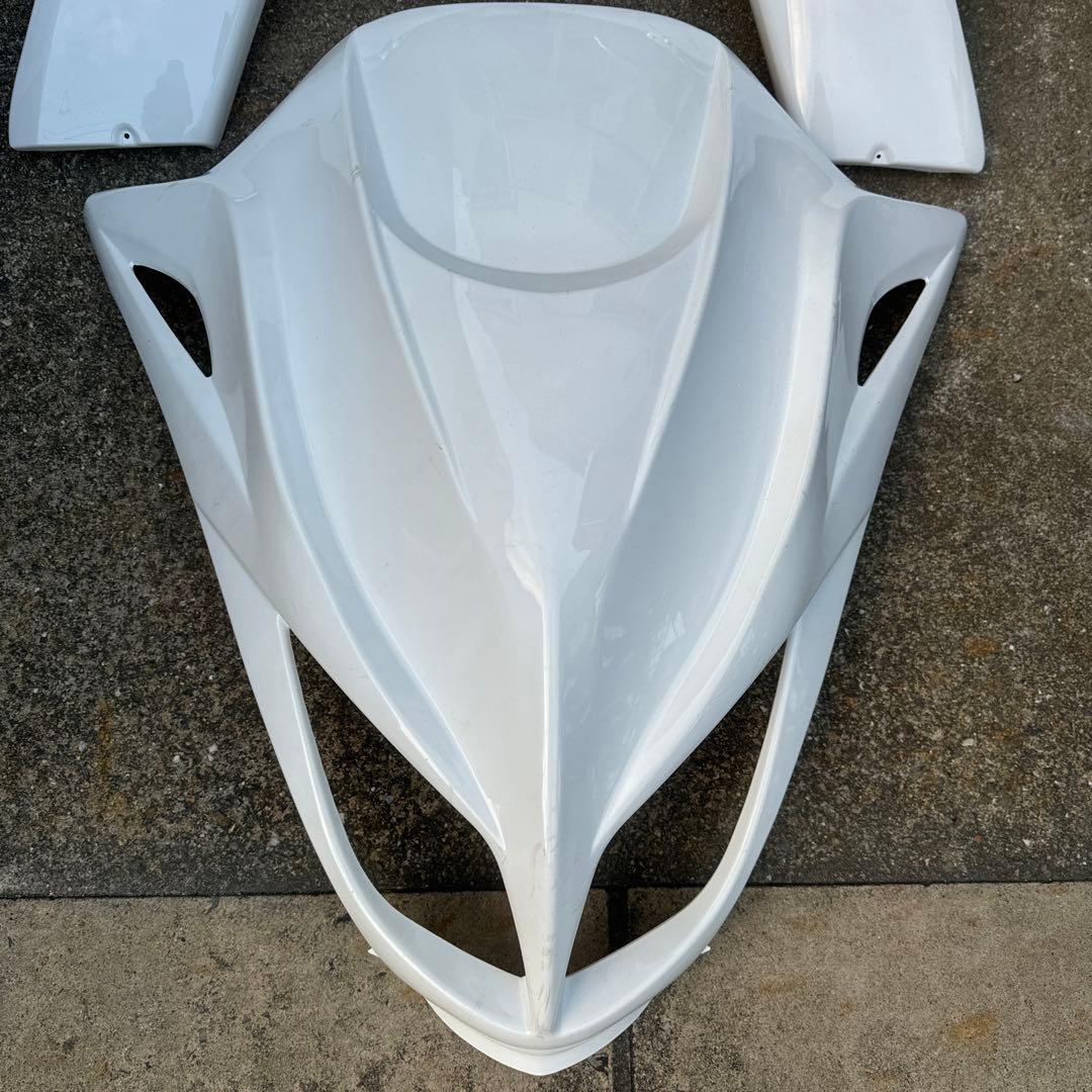 ヤマハ　マジェスティ250 外装　ホワイト