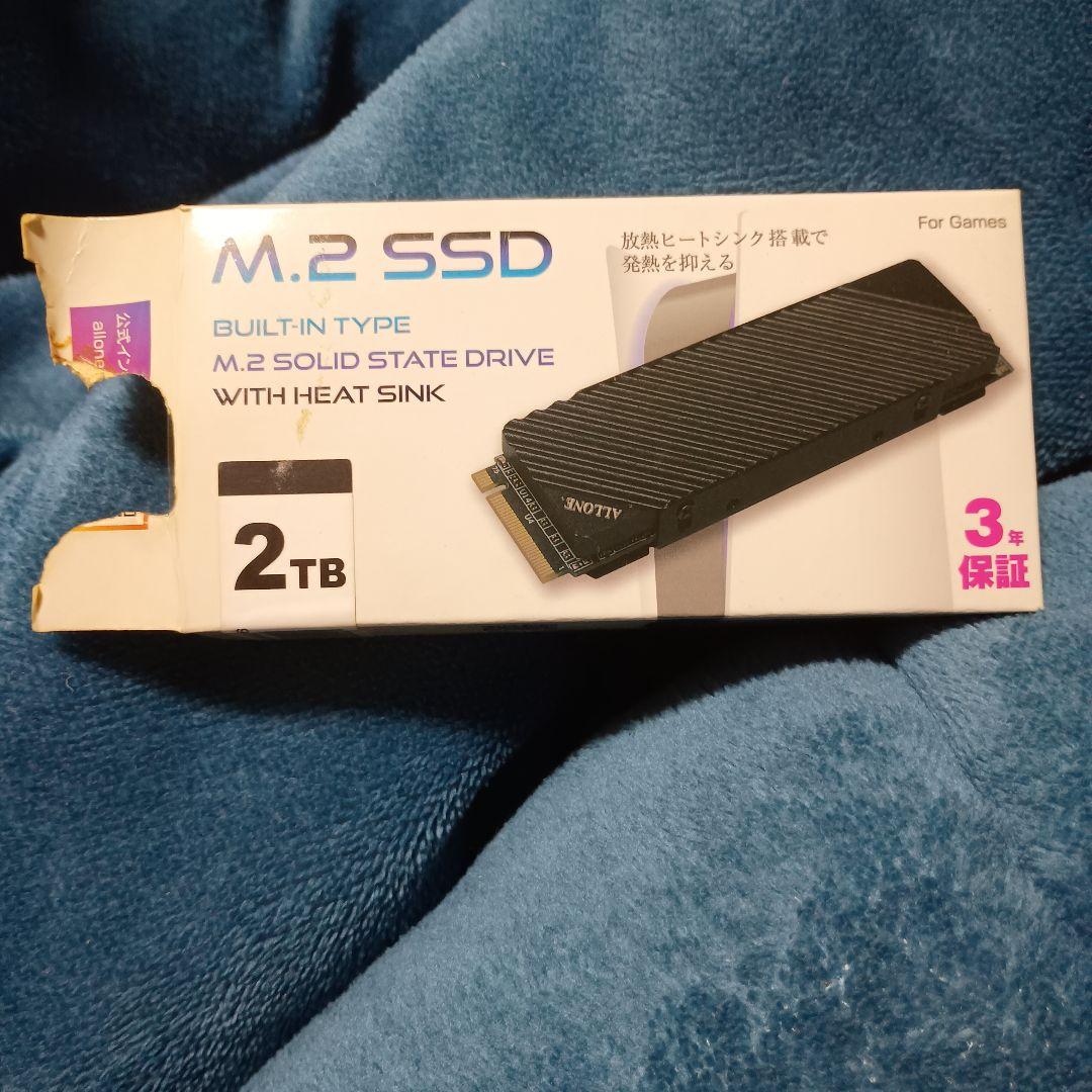 2TB M.2 NVMe SSD (ヒートシンク付き)