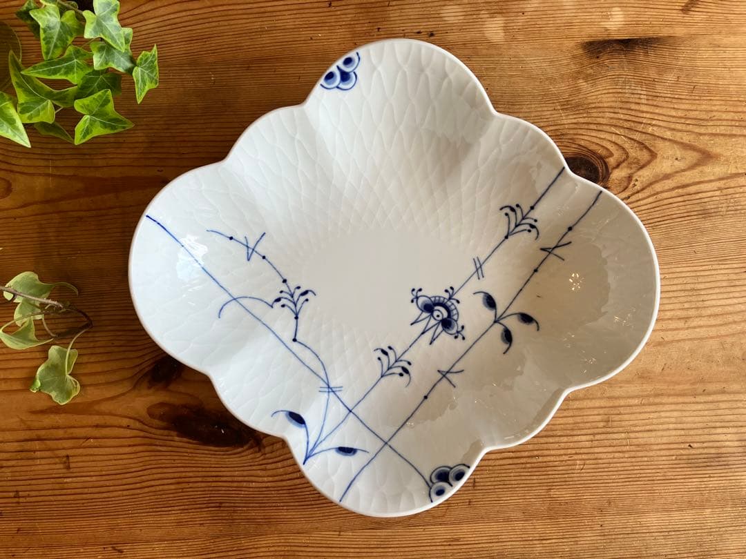 ぱゆ ロイヤルコペンハーゲン　ブルーパルメッテフラワープレート