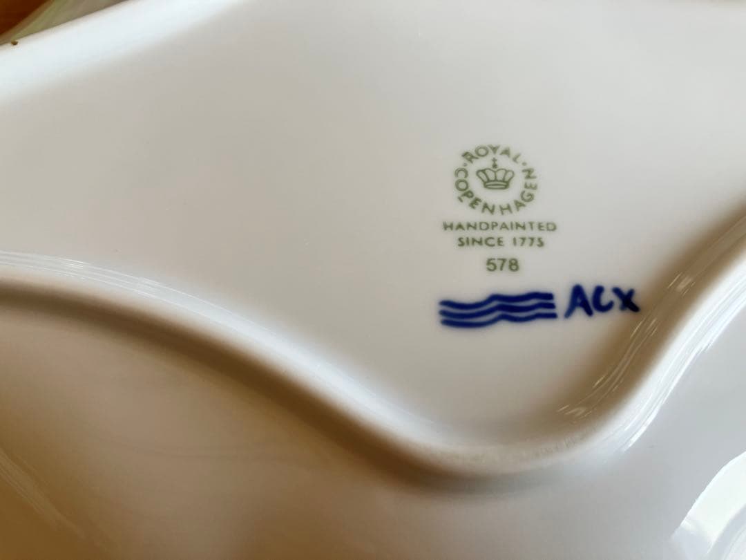 ぱゆ ロイヤルコペンハーゲン　ブルーパルメッテフラワープレート