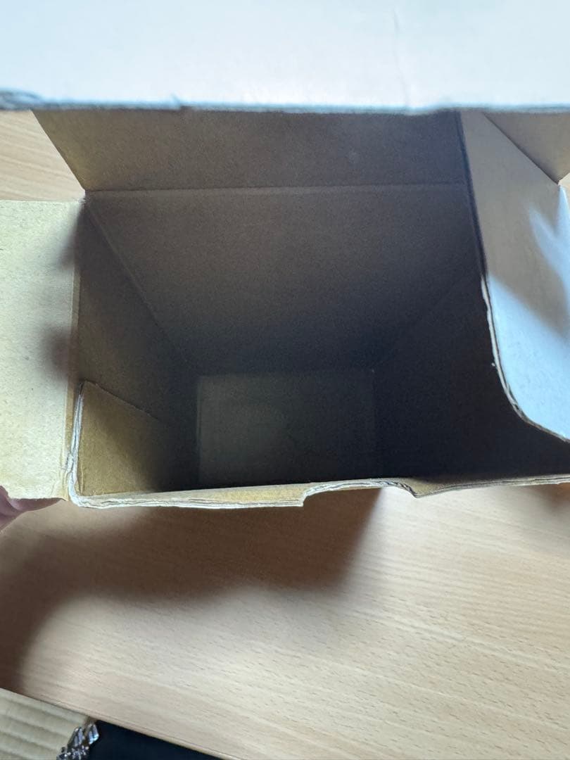 ニッカ　ザ・横浜　地域限定　ウイスキー クリスタルボトル 箱付き