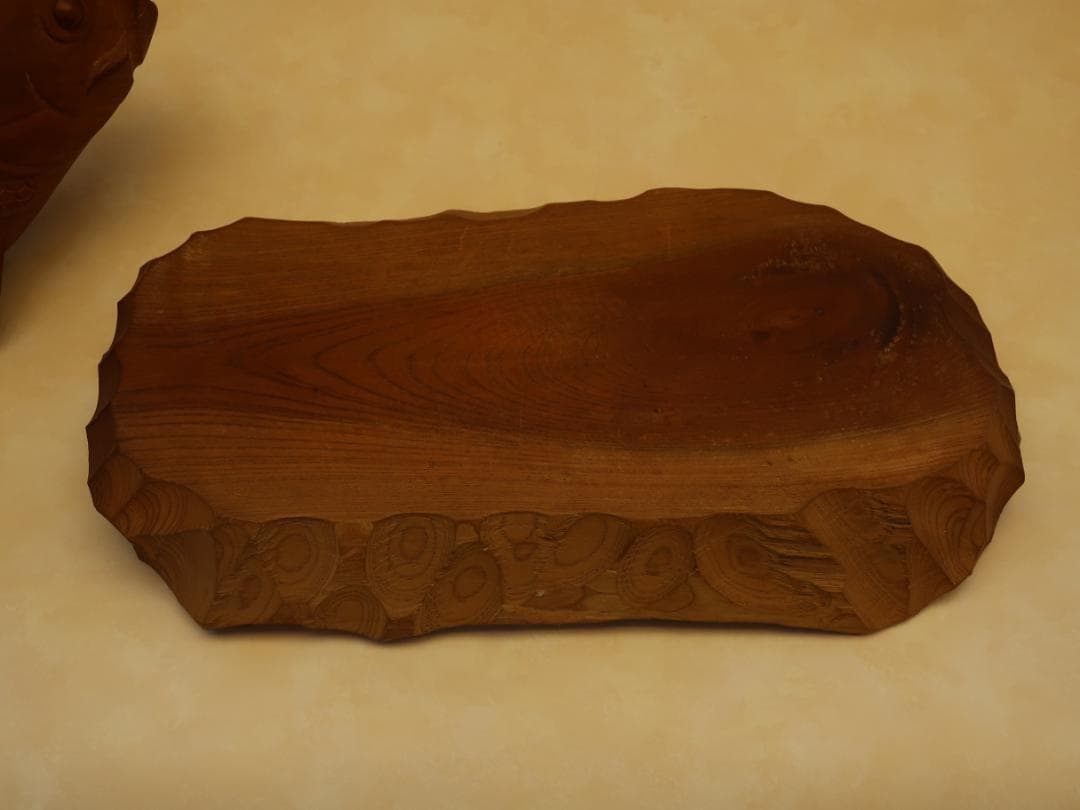 木製 魚の彫刻 伝統工芸品