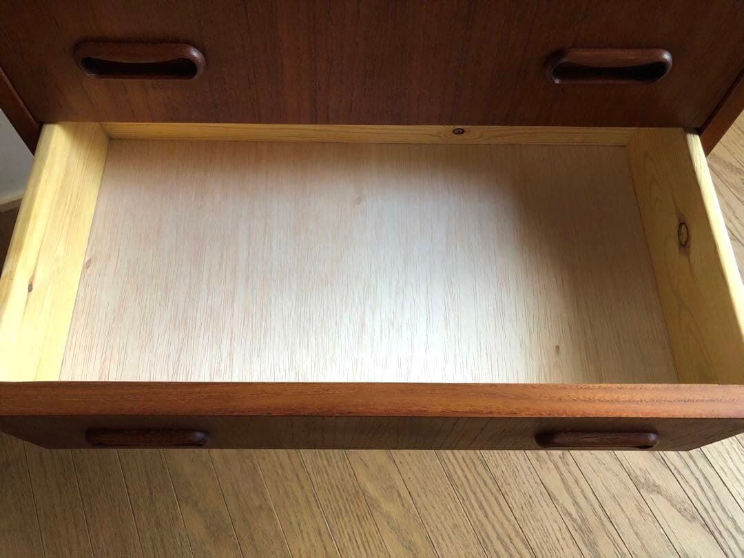 北欧デンマーク ヴィンテージ チーク材 チェスト 2段 ウェグナー モーエンセン