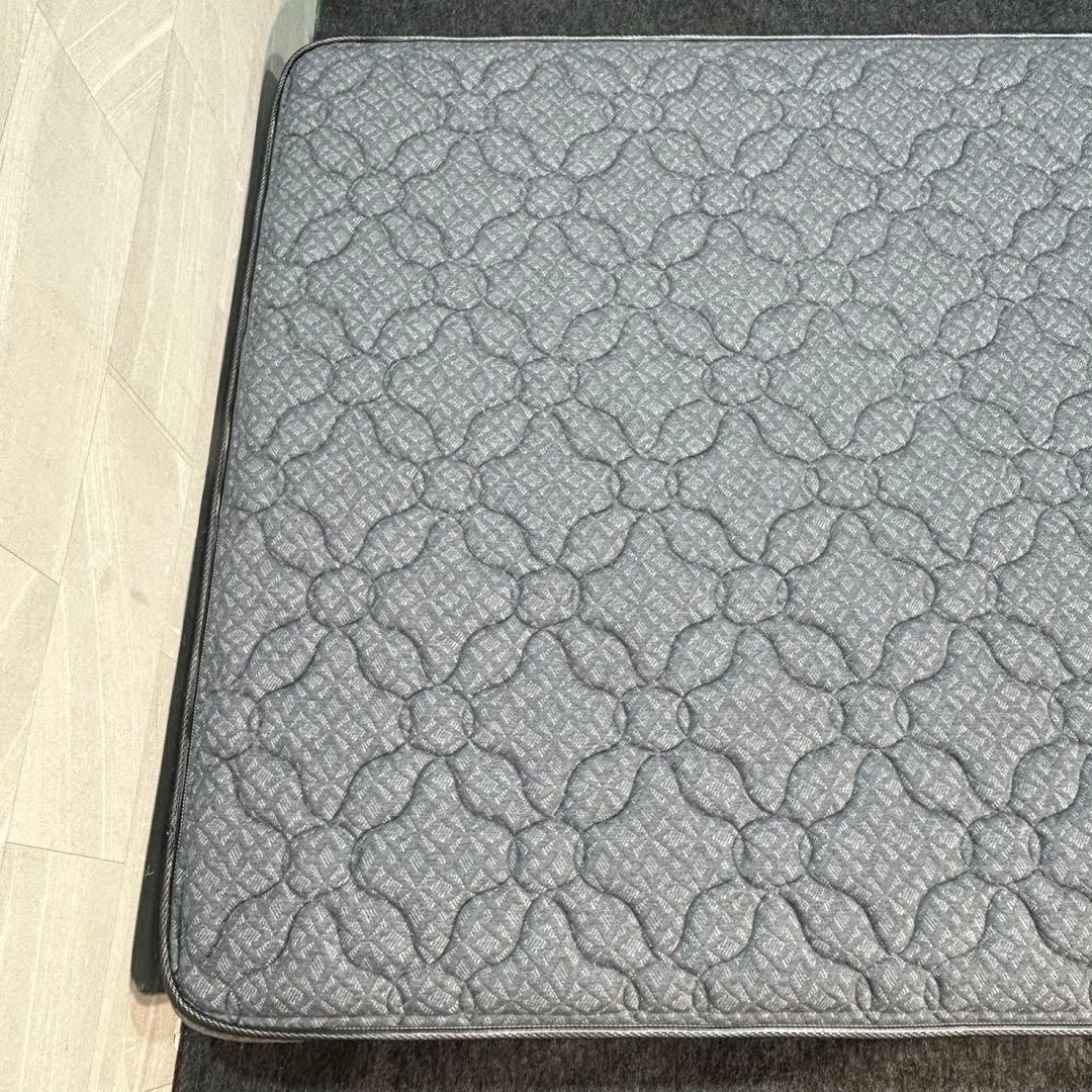 Simmons マットレス ダブル エクストラハード ニット生地 d3643