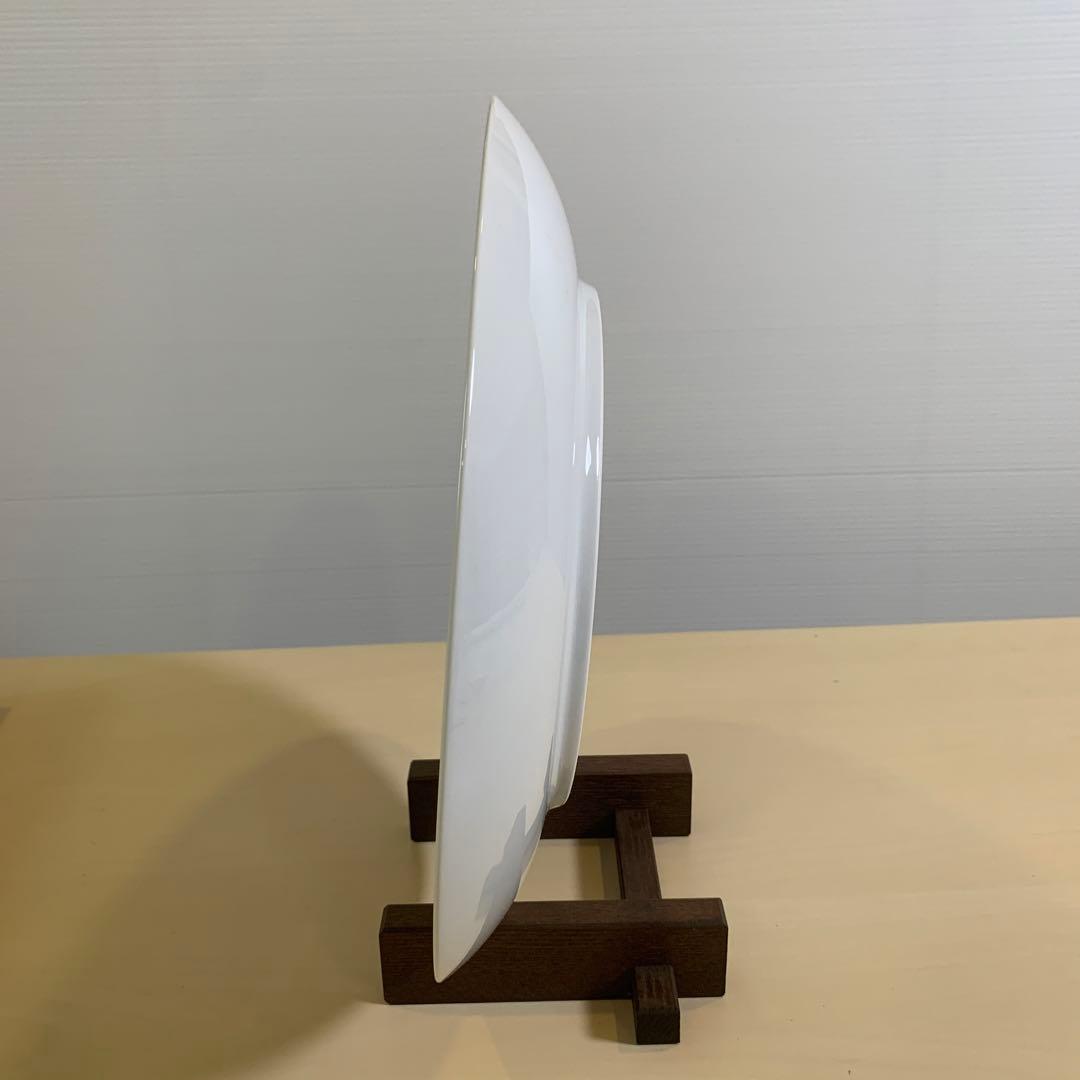 新品未使用　赤絵瀬戸染付モリゾーキッコロ祥瑞皿　直径31cm 大皿　桐箱付