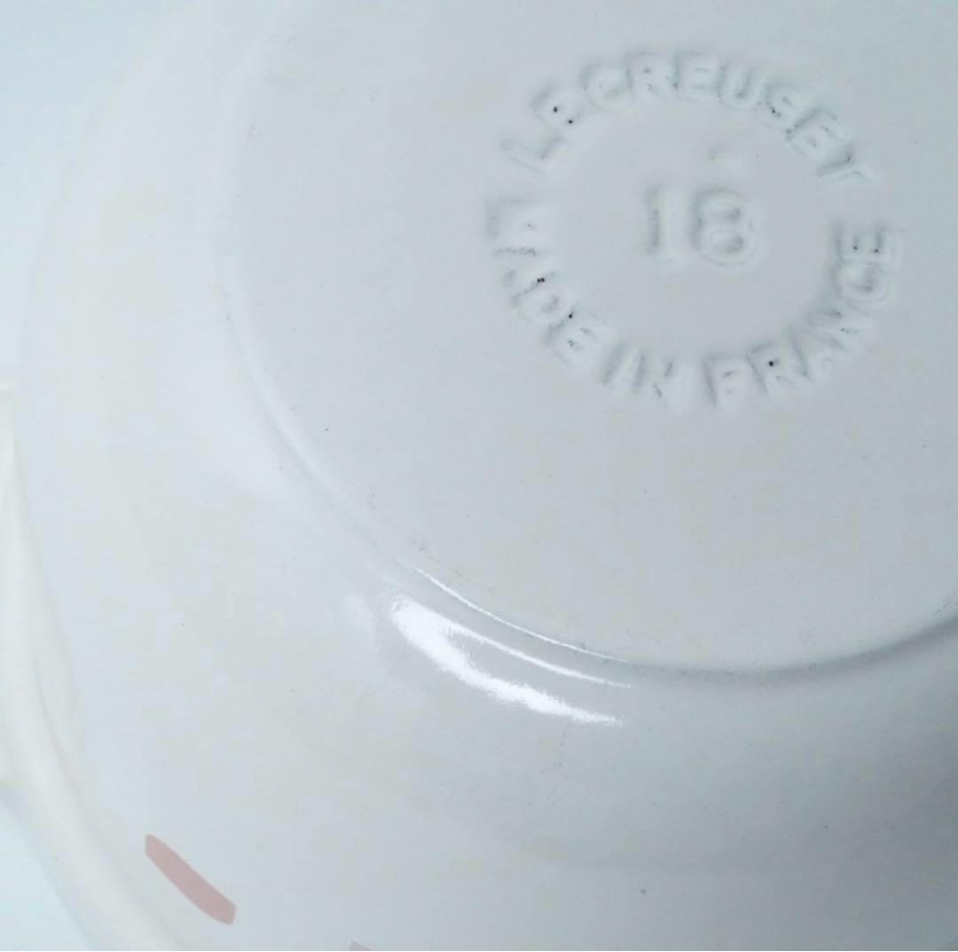 【美品】LE CREUSET　ココット エブリィ　ペタル　ホワイト18cm