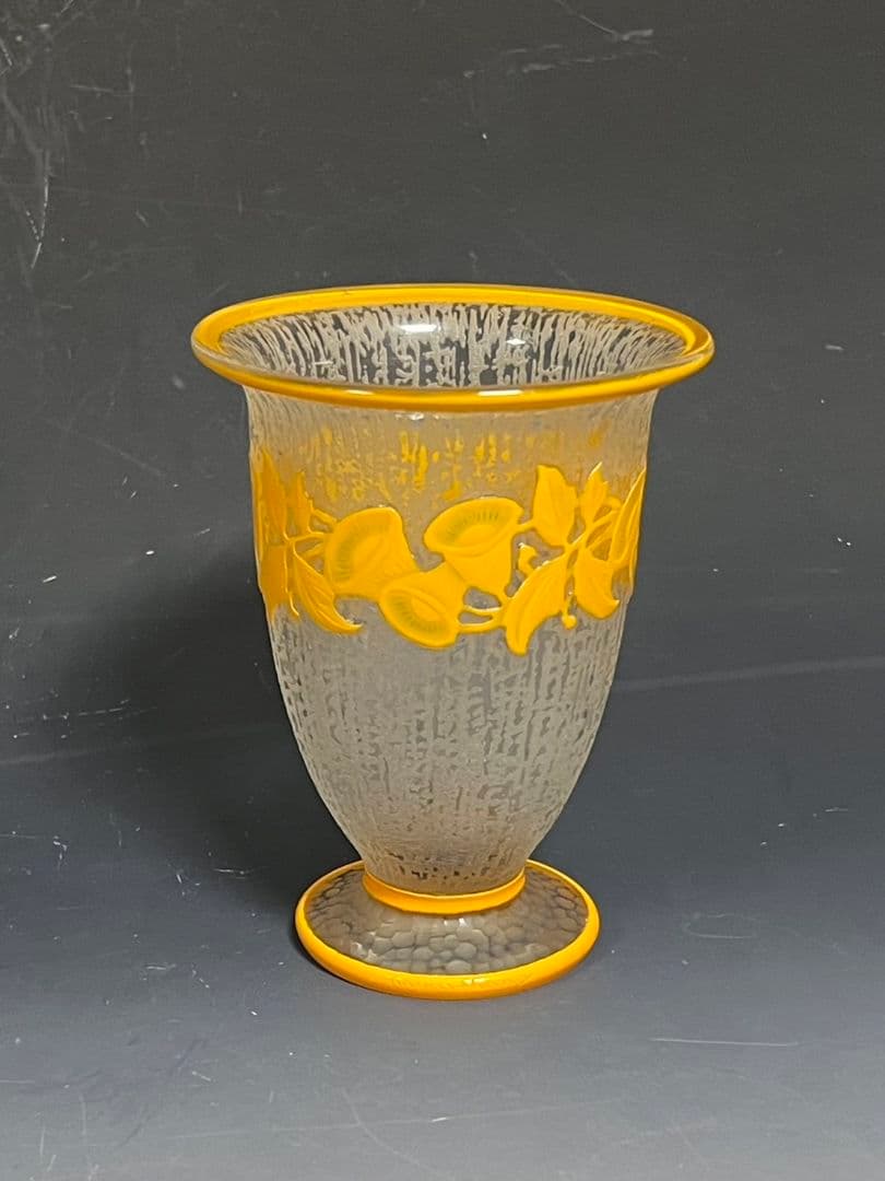 ドーム ナンシー Daum Nancy 蔓草連続文花入　本物保証