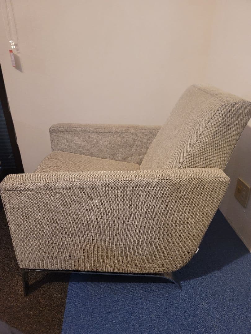 Fly lounge chair　 BoConcept　ボーコンセプト　在庫2台