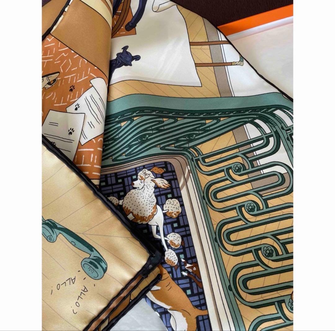 【新品同様】エルメス カレ90 Mystere au 24 24番地のミステリー