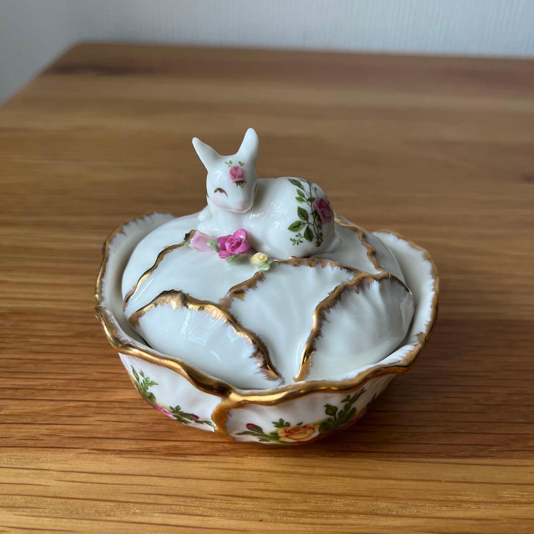 ロイヤルアルバート　バニー　トリンケット