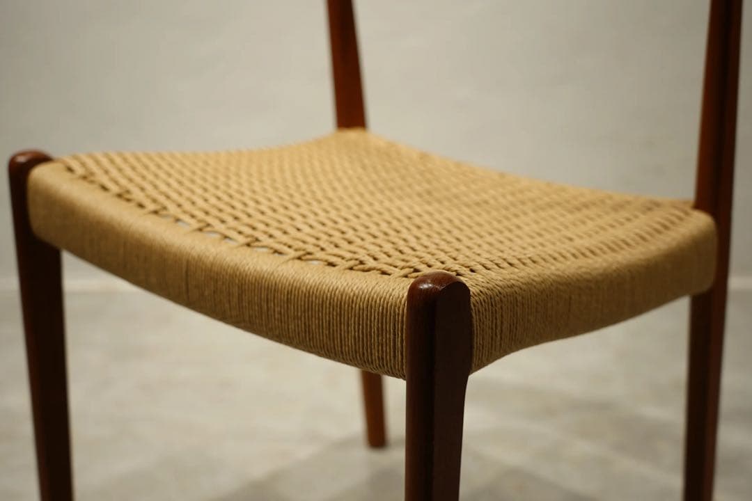 ダイニングチェア　ペーパーコード　Denmark　デンマーク製　北欧　ビンテージ