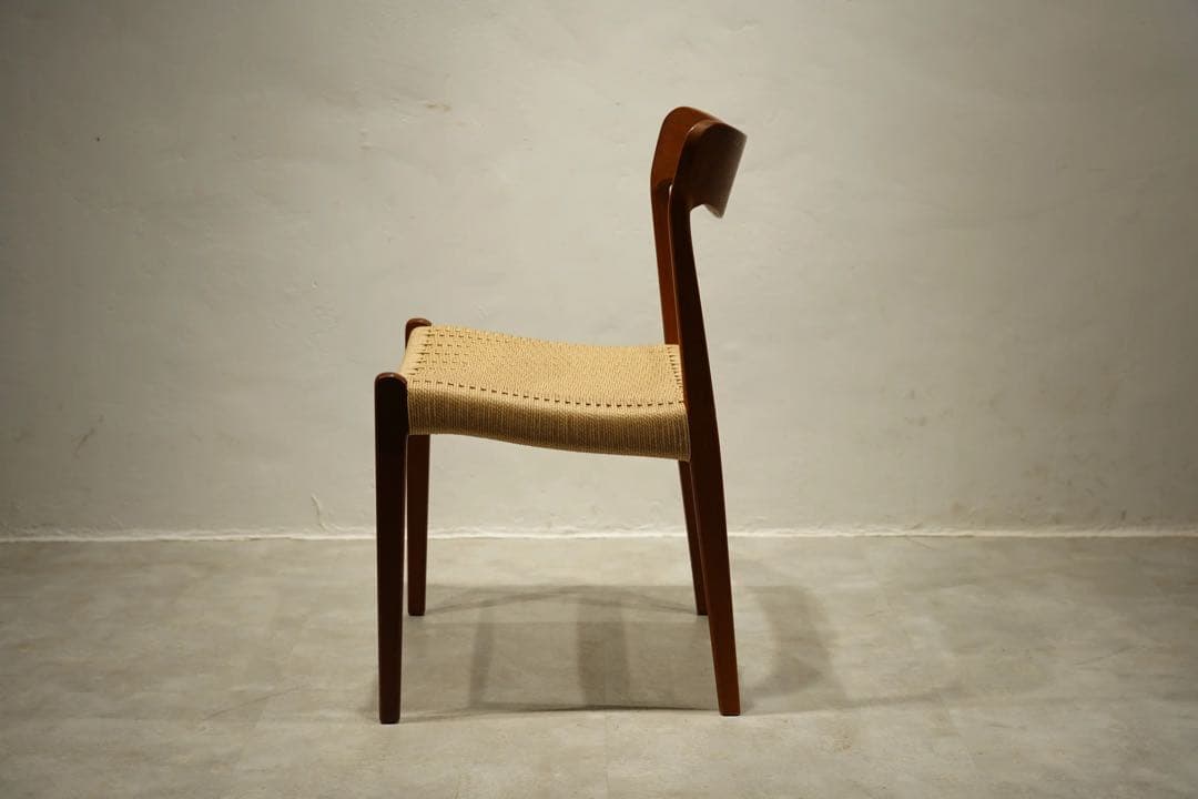 ダイニングチェア　ペーパーコード　Denmark　デンマーク製　北欧　ビンテージ