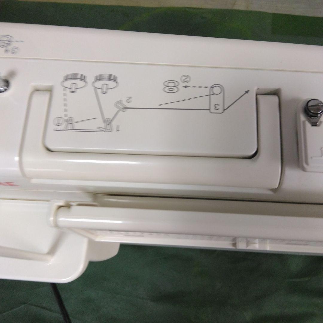 ジャノメミシンCK-1000型。