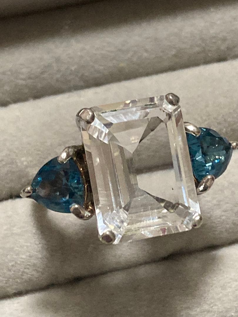 ト*ー様 【超爆安】ロンドンブルートパーズ ホワイトトパーズ？ リング 約22号