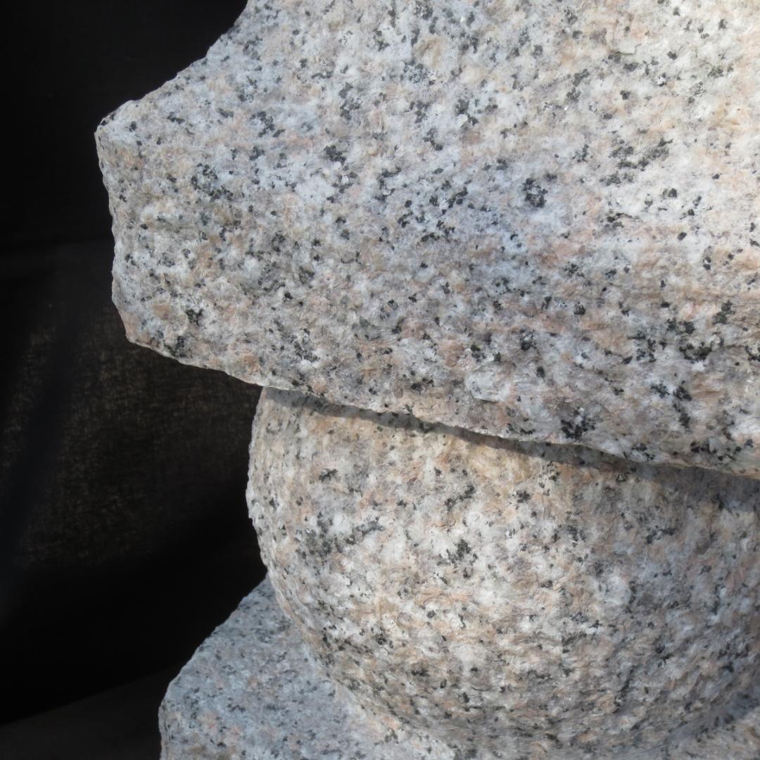 ちいさい 五輪塔 岡山県万成石 供養塔 和風 オブジェ 供養墓