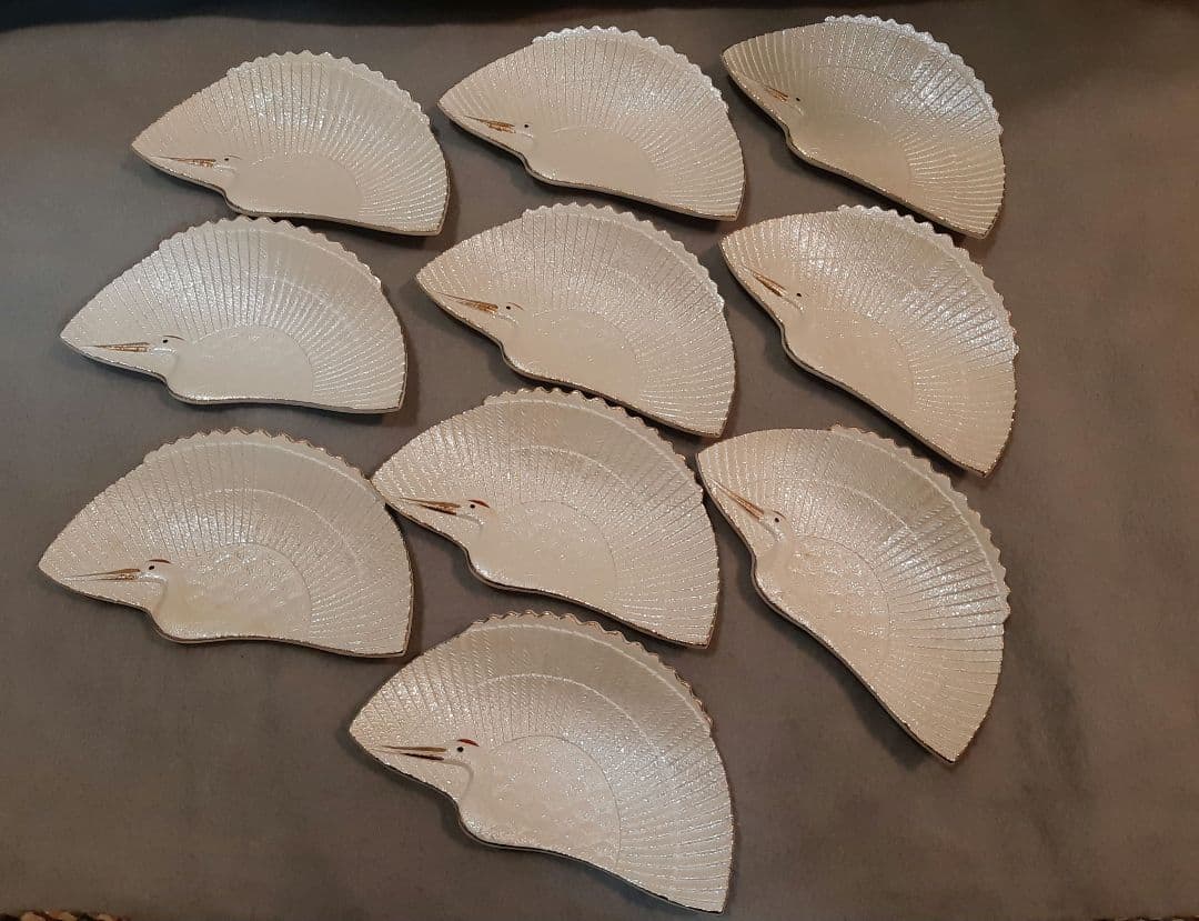 鶴のお皿　10枚セット　足付き　白とオーロラ調