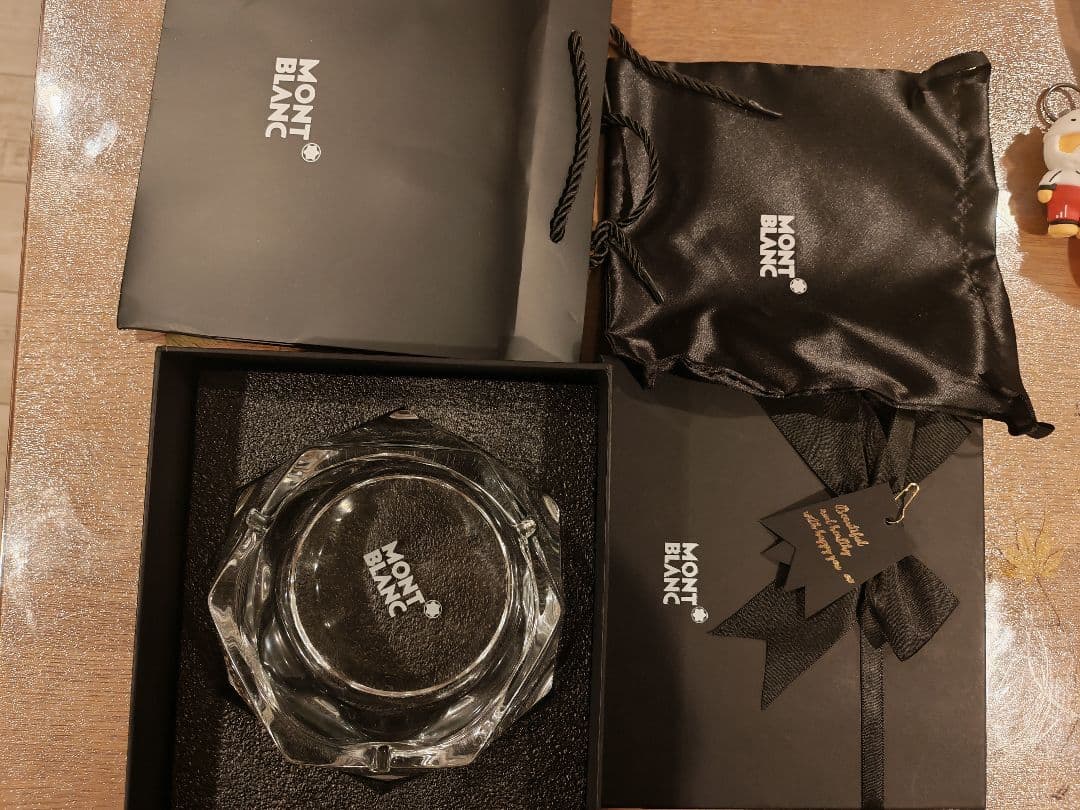新品・未使用 MONTBLANC モンブラン クリスタル ガラス 灰皿 付属品完