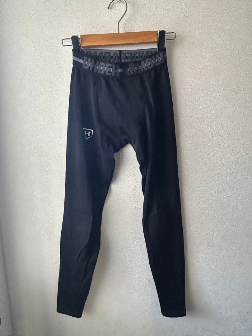 秋冬　アンダーアーマー YXL 10点セット