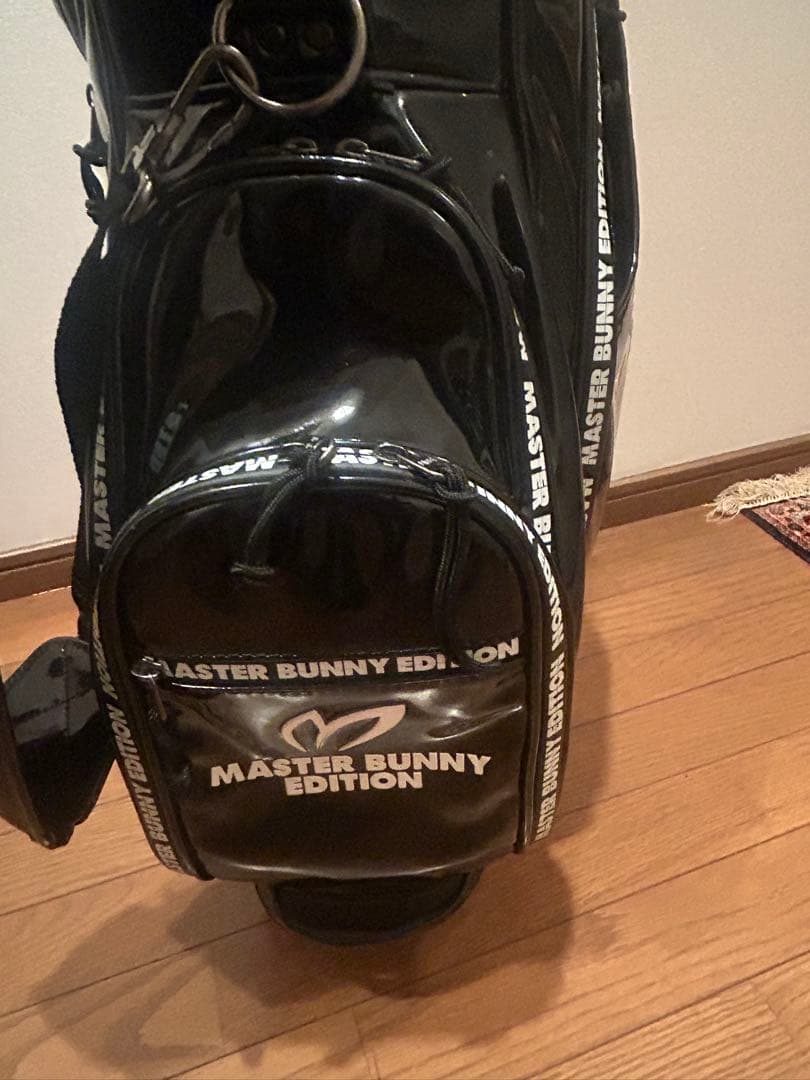 MASTER BUNNY EDITION キャディバッグ ブラックエナメル