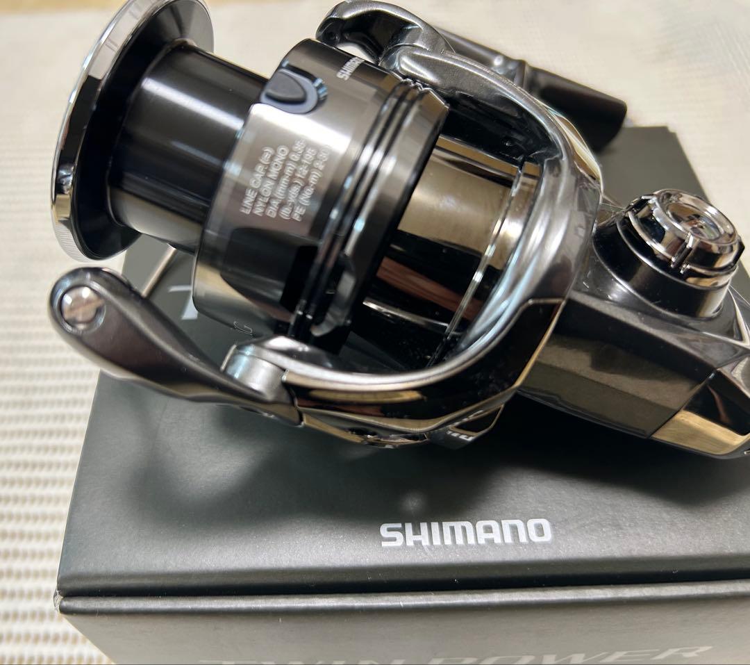 24 シマノ　ツインパワー　C5000XG