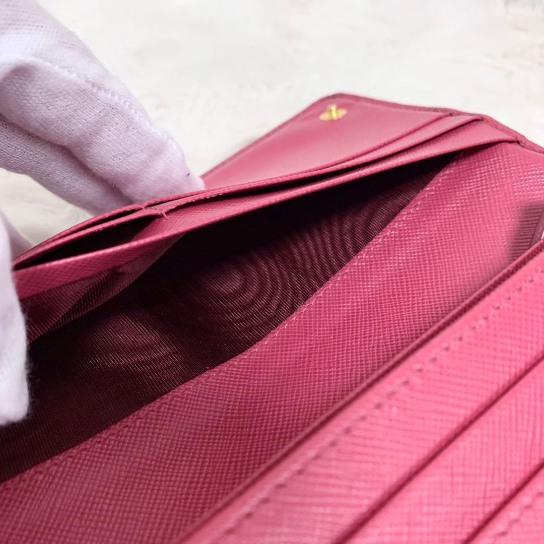 良品！PRADA サフィアーノ　メタルロゴ　ピンク系　レディース　長財布