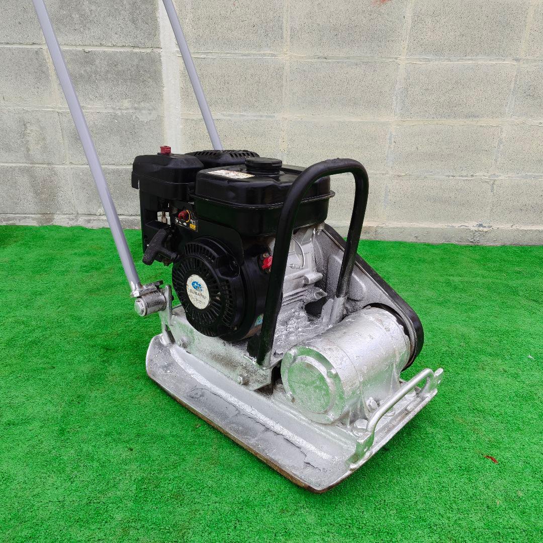 プレート 転圧機　スバル　 ガソリン