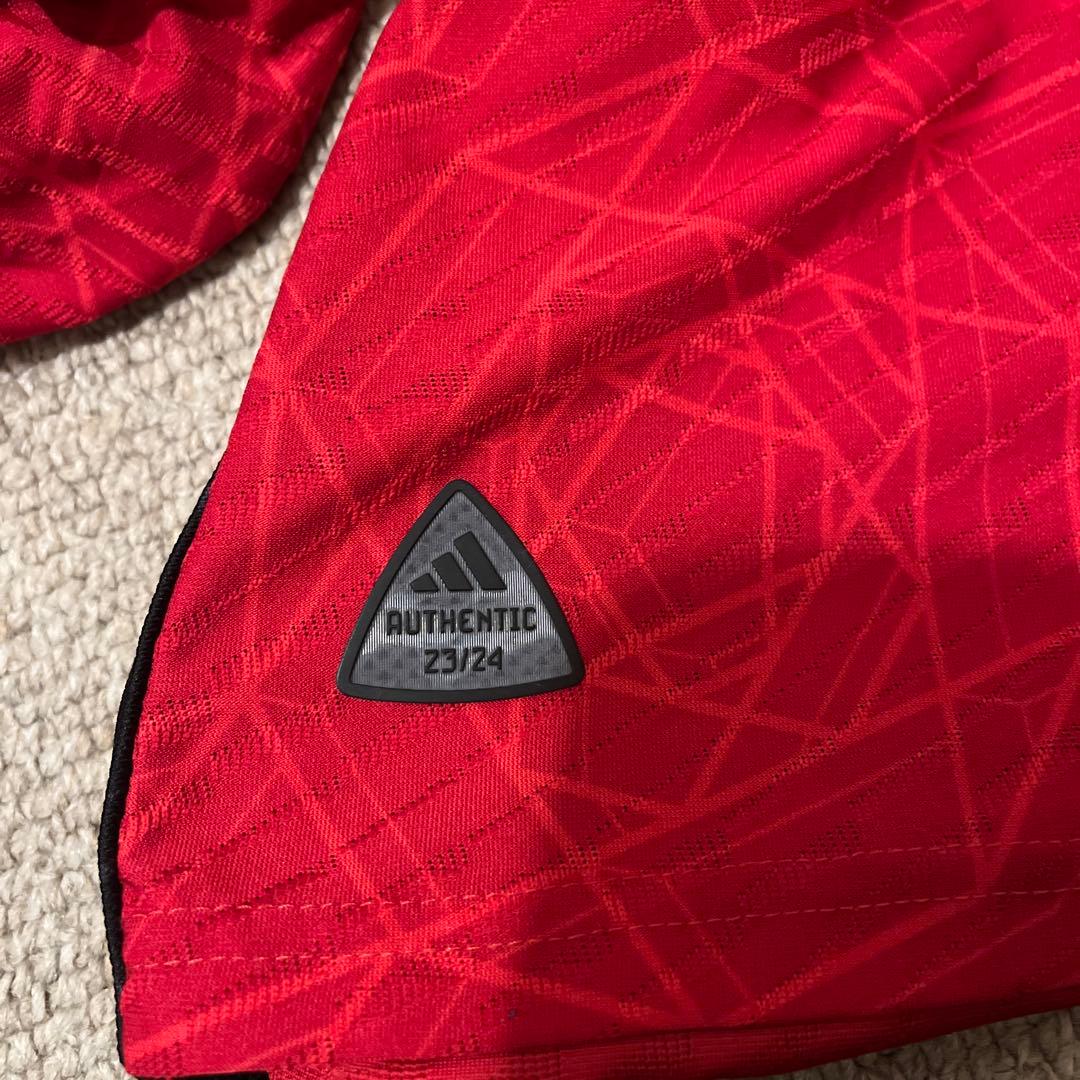 マンチェスターユナイテッド23/24オーセンティックユニフォーム　ホイルンド