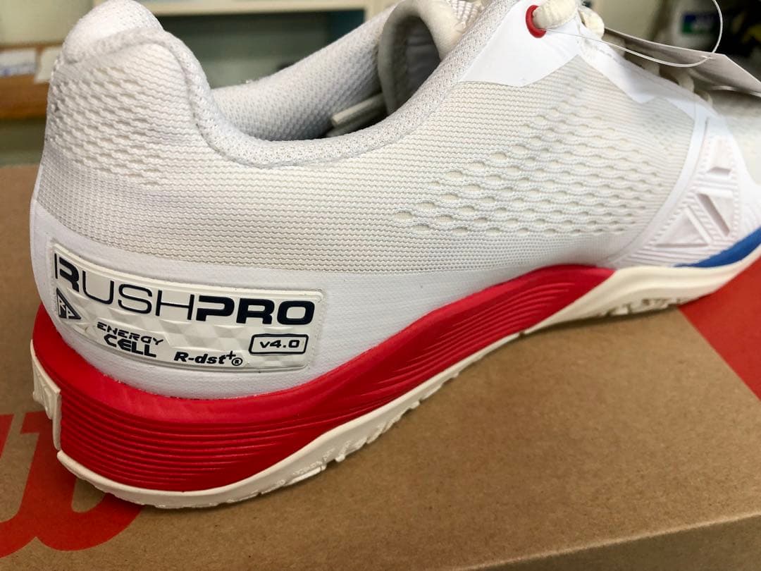 新品 Wilson Rush Pro V4.0 オムニ／クレー 27.5cm