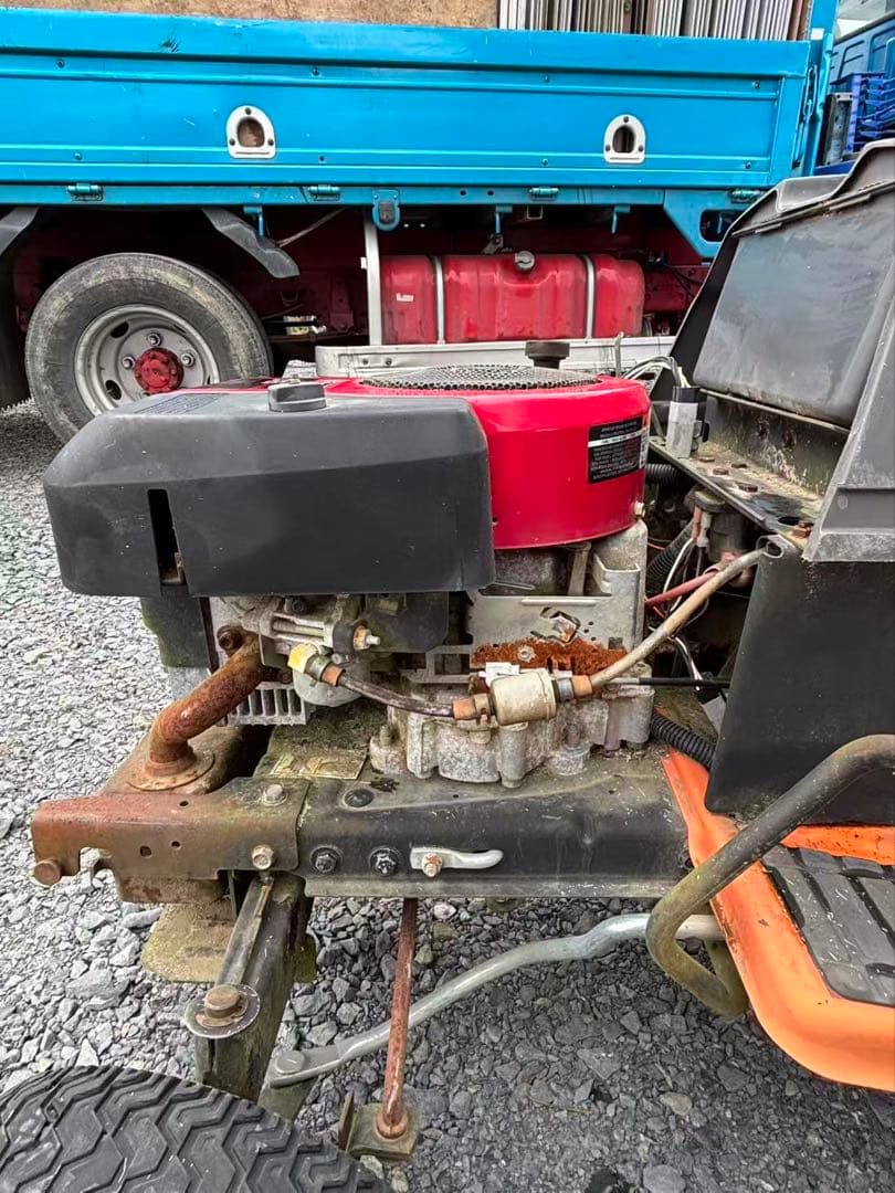 Husqvarna LT 130 草刈り用トラクター茨城县引き取り 限定