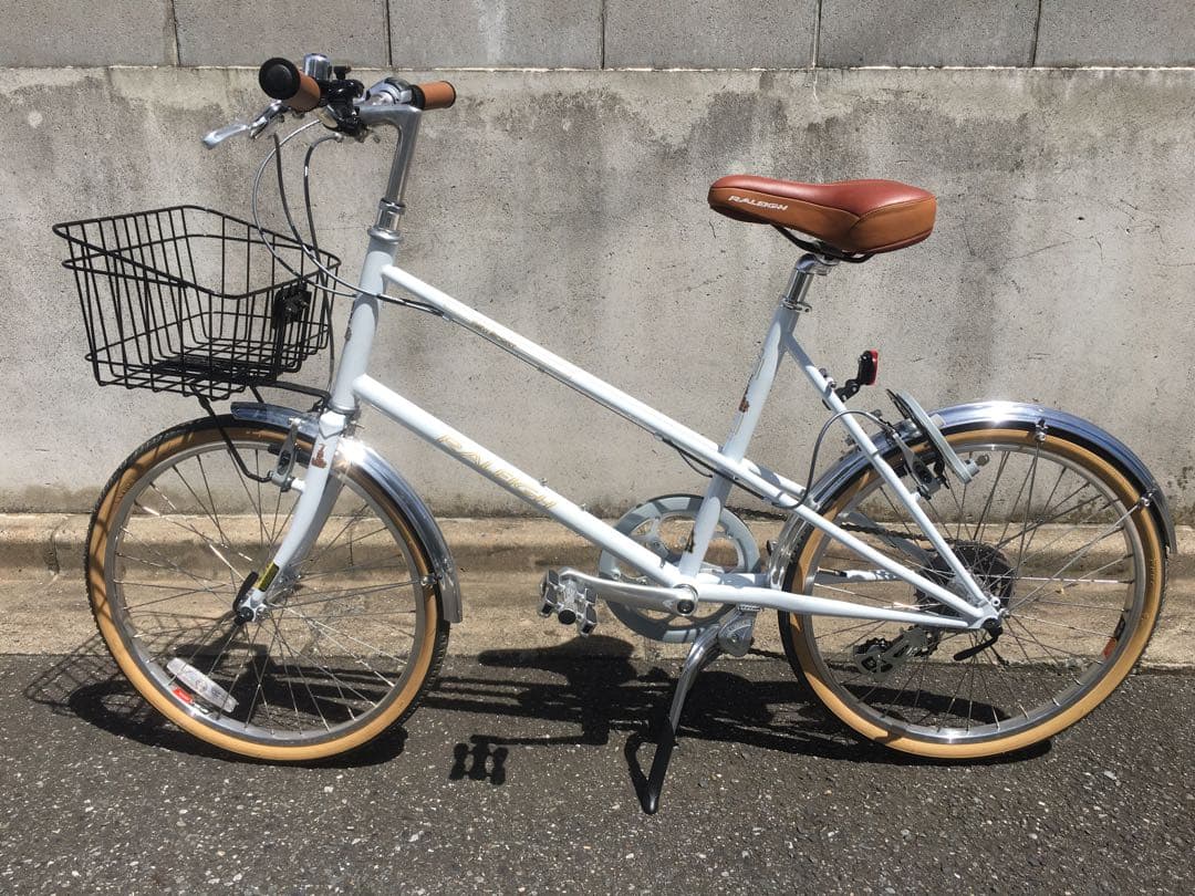 極上品 ミニベロ ラレー ホワイト チャリ 自転車 20インチ 新車