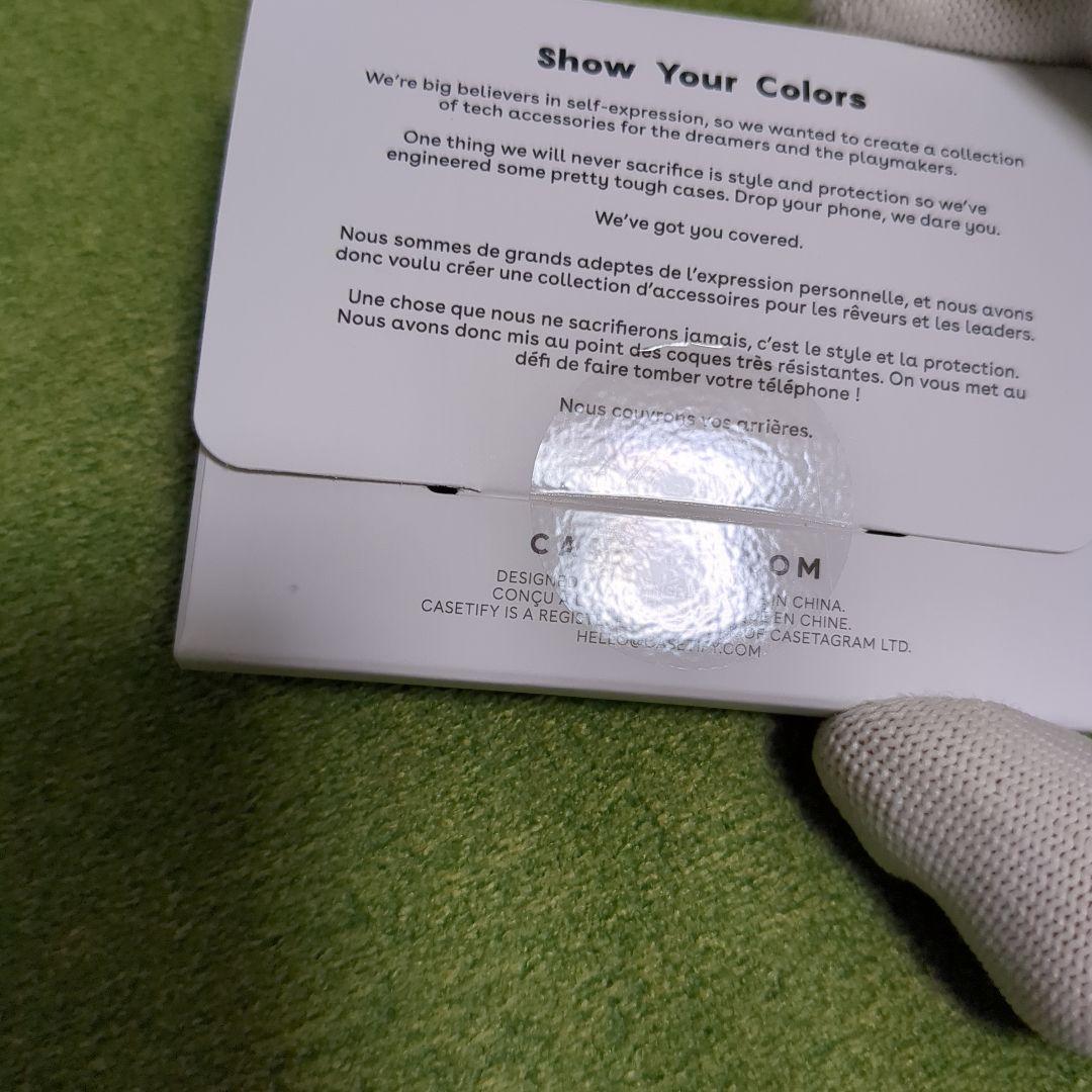 CASETiFY　ストラップとストラップカード